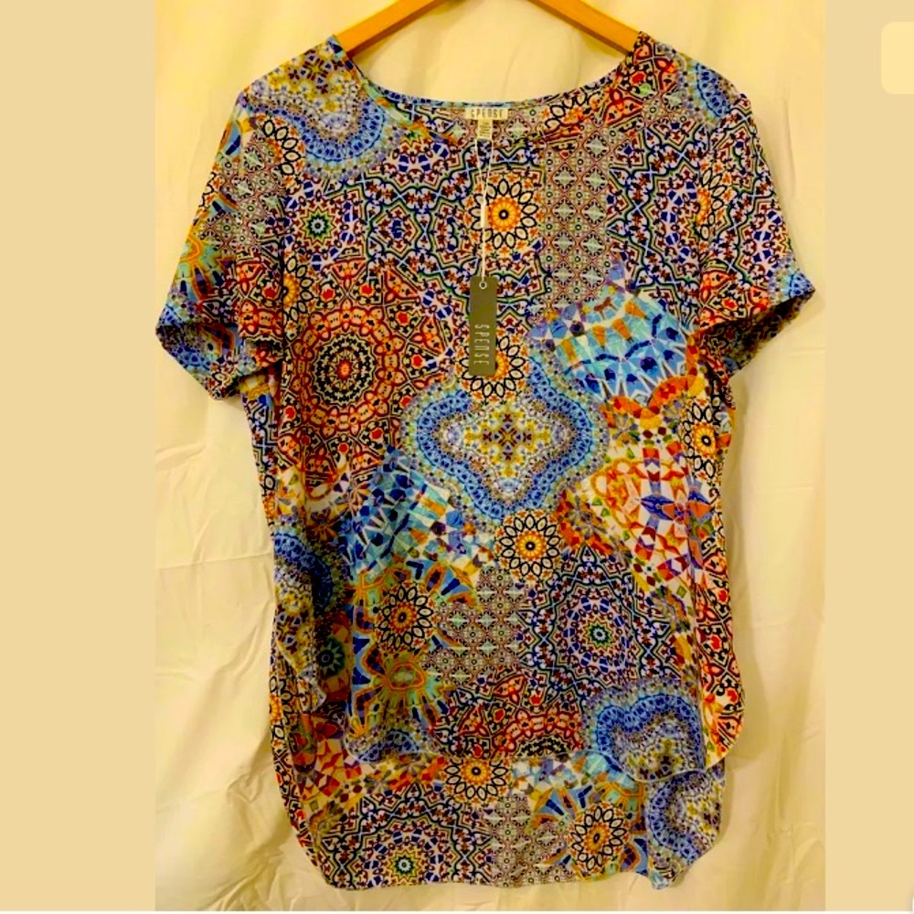 Woman’s spence blouse size LG